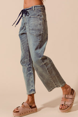 Mid-Rise Barrel Jeans
