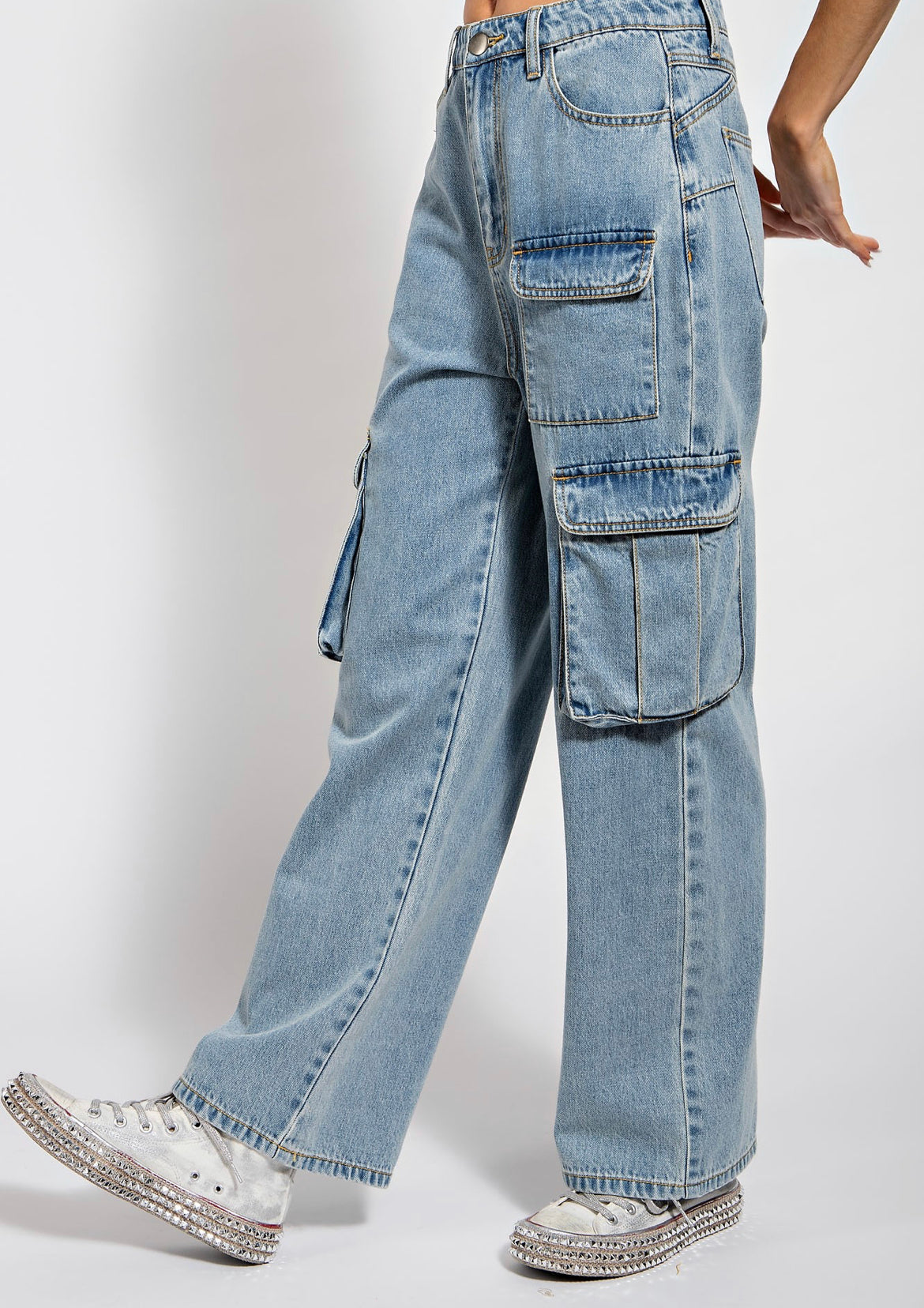 Dani Cargo in Denim