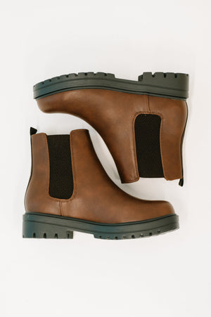 Chelsea Boots in Brown