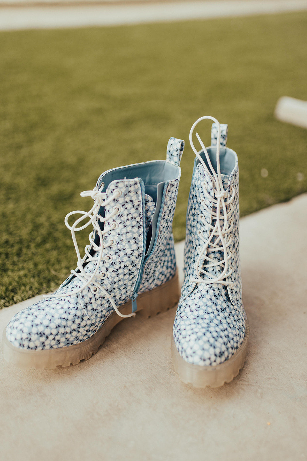 Ditsy Daisy Boots