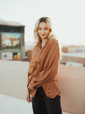 Luna Top in caramel